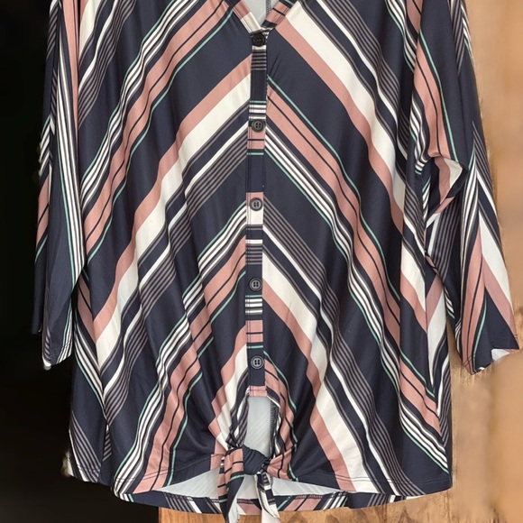 Cato Top Tie At Waist - Picture 1 of 3